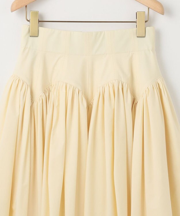 組曲 L 【組曲×setsuko sagittaire】カーヴィフレアスカート シャンパンベージュ系