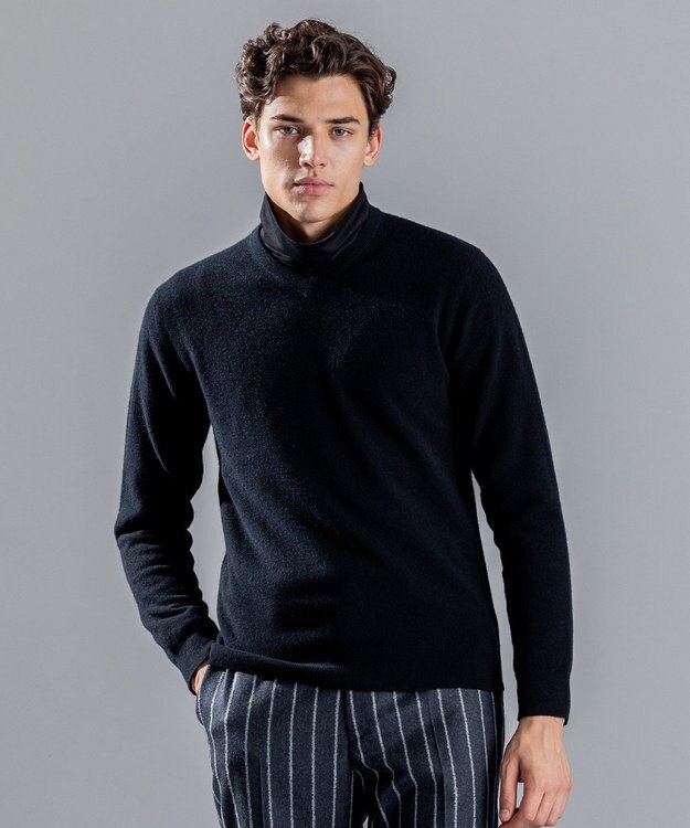 JOSEPH HOMME ピュアカシミヤ　Vネックニット ブラック系