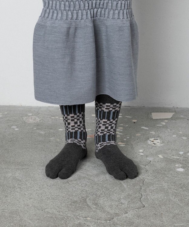 TRICOTE チェッカーボーダータビソックス 97CHARCOAL