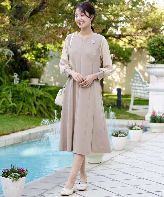 Tiaclasse L 【ストレッチジョーゼット】 シフォン袖ワンピース グレージュ