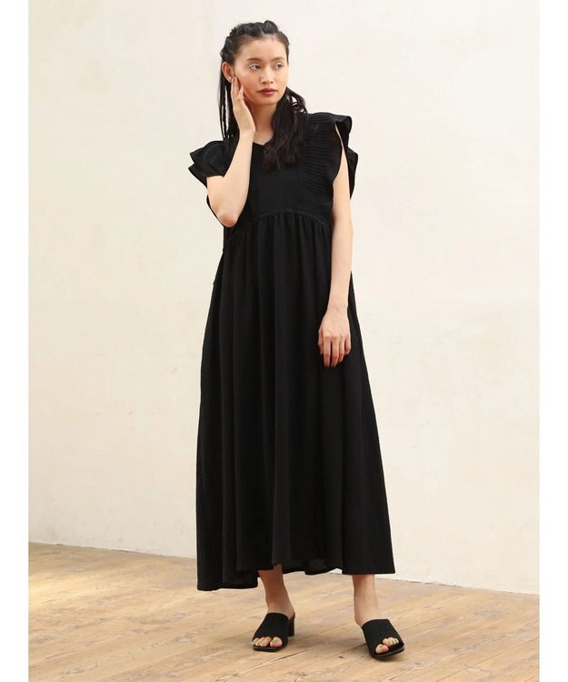 Green Parks ■ＥＳＣＡＲ　ピンタックフレアスリーブワンピース Black