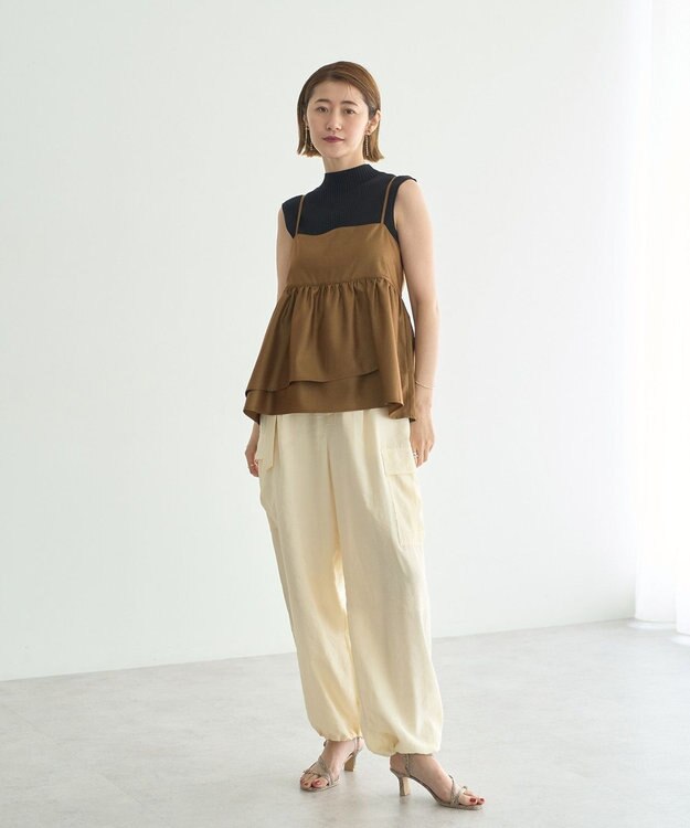 YECCA VECCA シャイニーオーバーキャミ Camel