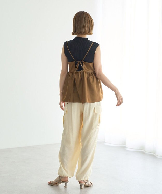 YECCA VECCA シャイニーオーバーキャミ Camel