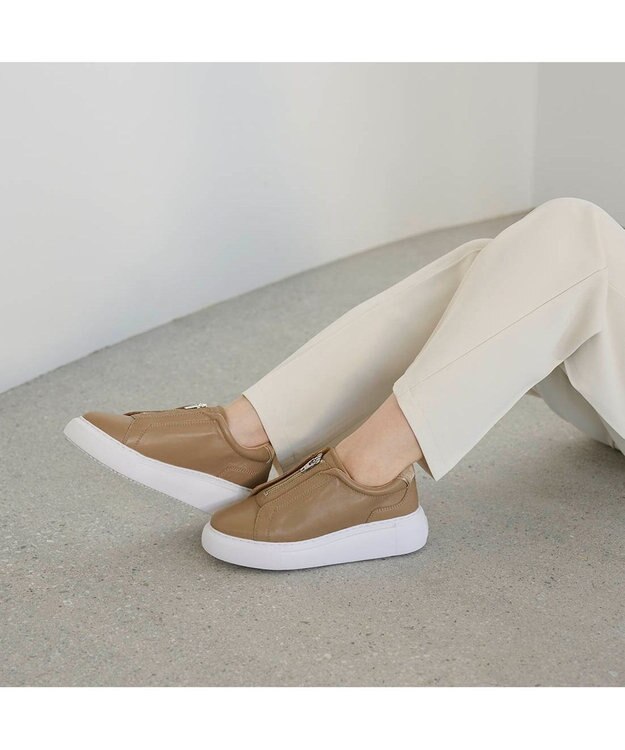 MODE ET JACOMO <MODE ET JACOMO>センタージップスニーカー ベージュ