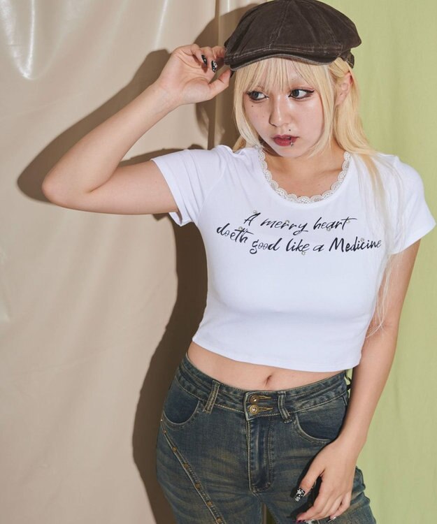 WEGO レースロゴスタッズT ホワイト