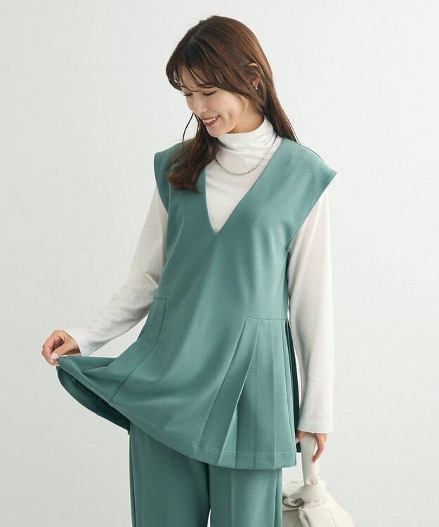 Green Parks ・Ｐｅｔｉｔ　Ｆｌｅｕｒ　サイドプリーツベスト Green