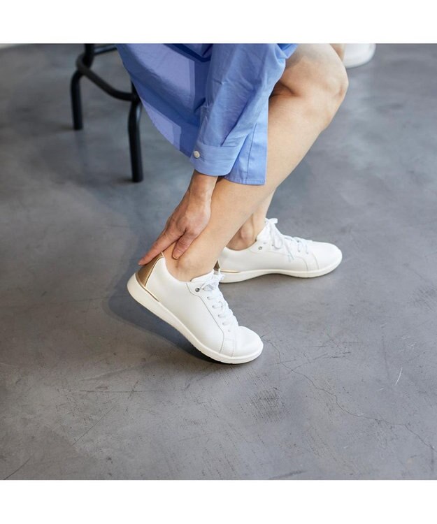 ing <ing>晴雨兼用スポーツスニーカー ホワイト