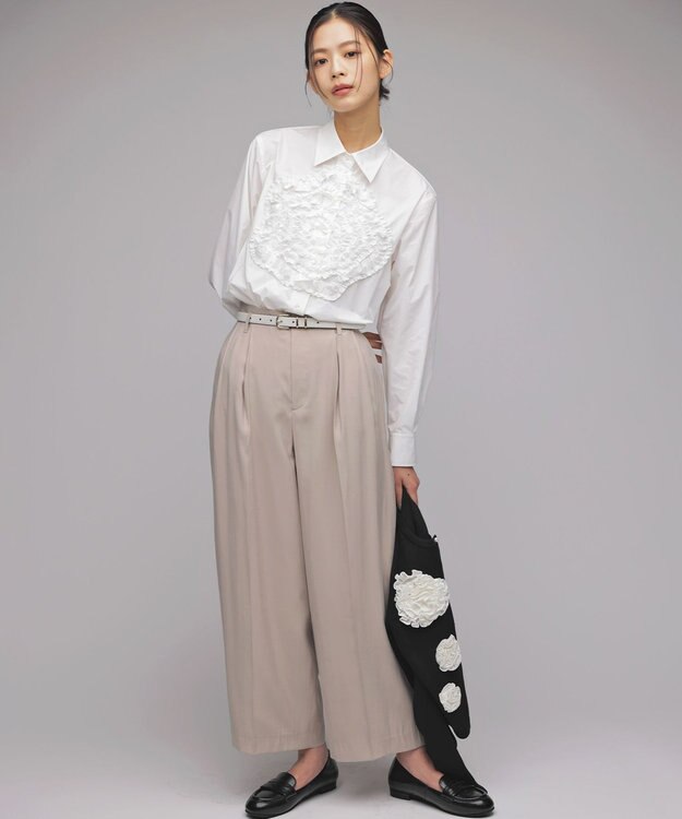 組曲 S 【組曲×setsuko sagittaire】フラワーフリルシャーティング ブラウス ホワイト系