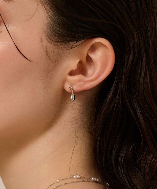 Phoebe 〈金属アレルギー対応〉スイングドロップピアス　シルバー/ニッケルフリー シルバー
