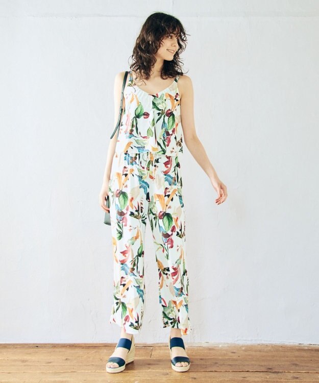 San-ai Resort（三愛水着楽園） ロングパンツセット　9M・11L　【Coral veil（コーラルヴェール）】 ホワイト