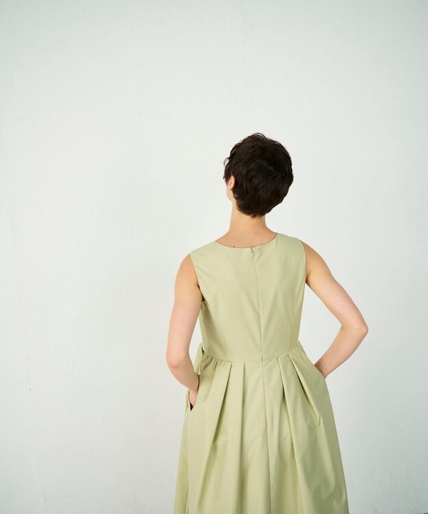 GRACE CONTINENTAL タックフレアロングワンピース ライトグリーン