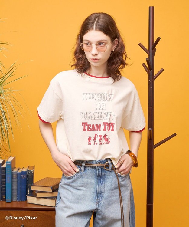 AMERICAN HOLIC 【TOY STORY】リメイク風グラフィックTシャツ Ivory