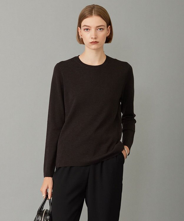 ICB 【洗える】エクストラファインメリノ クルーネックプルオーバー バーントブラウン系