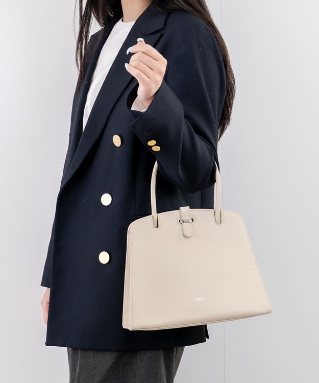 blancle シュリンクレザー ワンハンドルフォーマルバッグ ライトベージュ