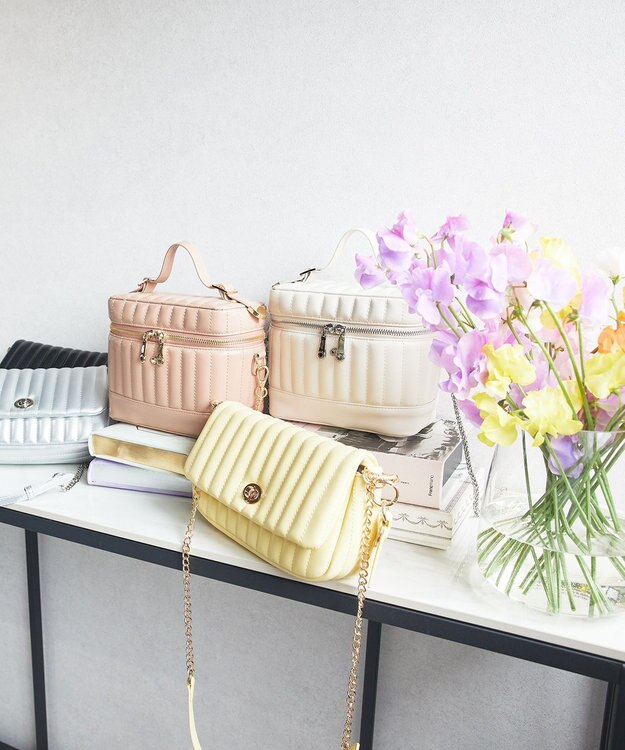 style code 【MERCURYDUO/マーキュリーデュオ】ストライプキルティング　フラップショルダーバッグ イエロー