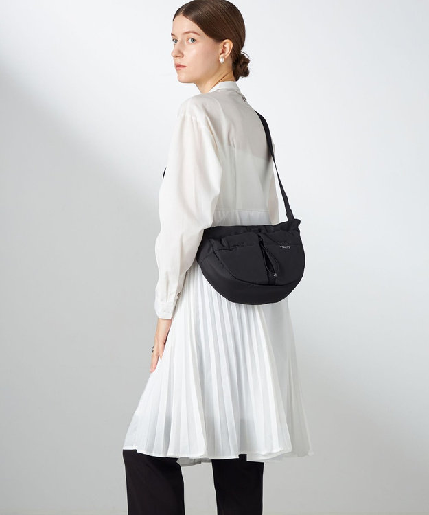 Y'SACCS ドローストリング コンビカラーショルダー mini ブラック