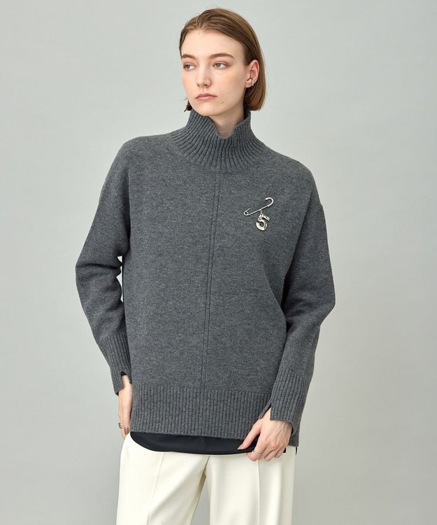 ICB 5cityブローチ シルバー系