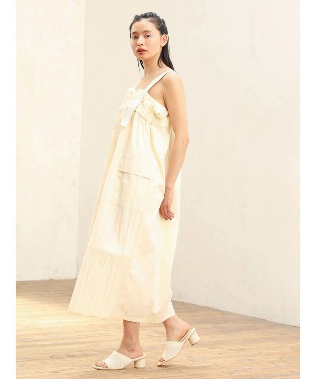 Green Parks ■ＥＳＣＡＲ　ミリタリージャンパースカート Ivory