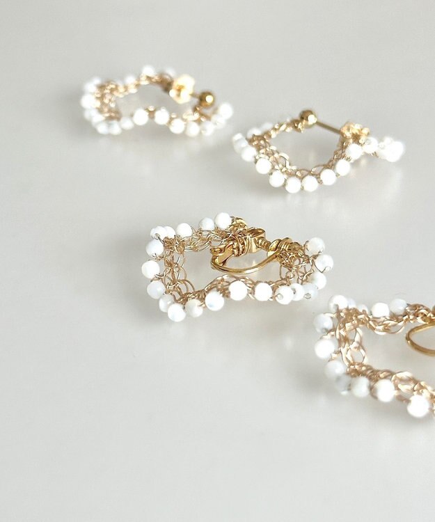 CASUMINO sweet pie mini 白蝶貝ピアス gold