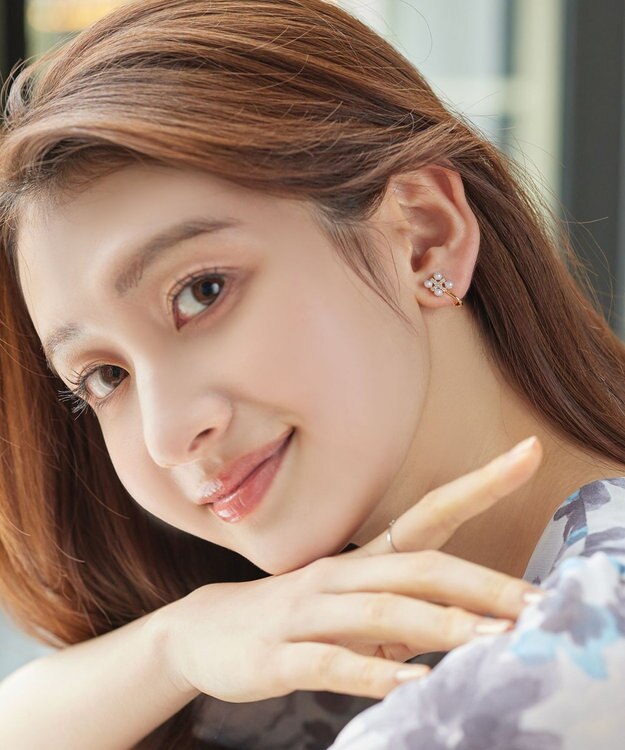 Tiaclasse 【金属アレルギー対応】パールクロスピアス・イヤリング ゴールドイヤリング