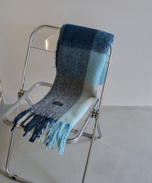 AMERICAN HOLIC シャギーチェックＢＩＧマフラー Blue