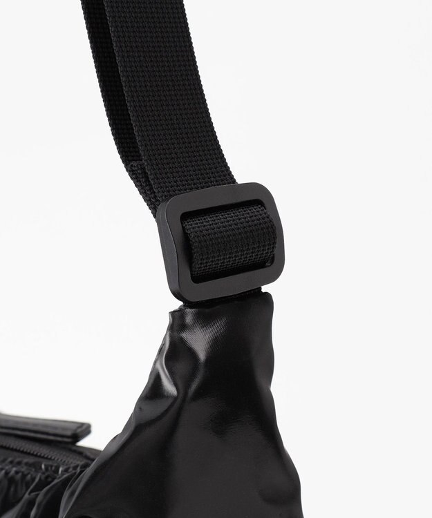 LA BAGAGERIE メタリックドロストポケット　ミニショルダーバッグ ブラック