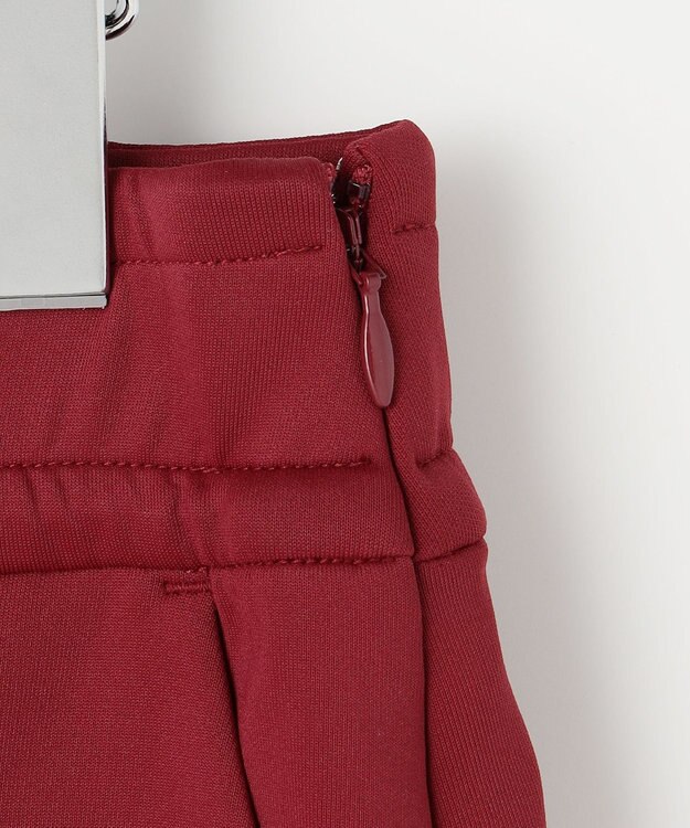 23区GOLF 【WOMEN】ライトダンボールストレッチスカート レッド系