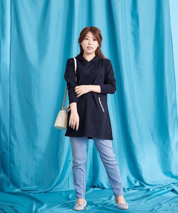 Tiaclasse 【洗える】パールポケット付きニットチュニックパーカー ネイビー