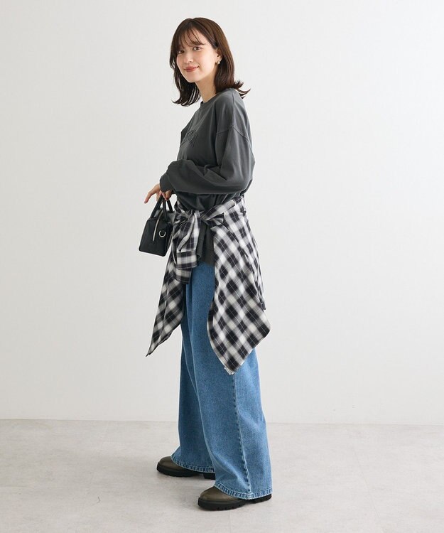 Green Parks ピグメントロゴ刺繍裏毛プルオーバー Charcoal Gray