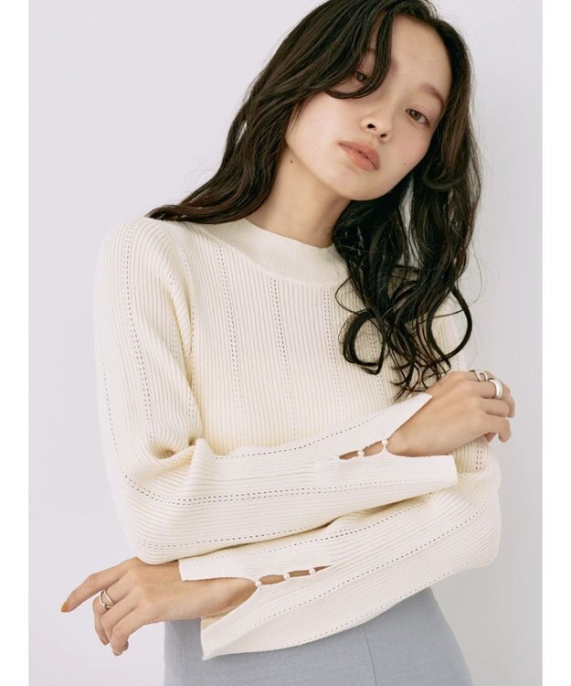 earth music&ecology 袖パールハイネックリブプルオーバー Off White
