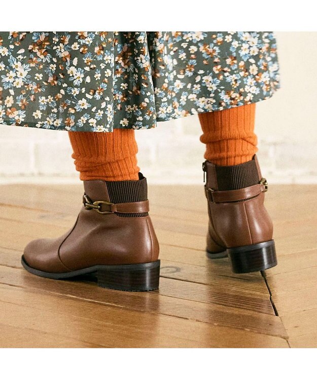 ing <ing>デザインショートブーツ ブラウン