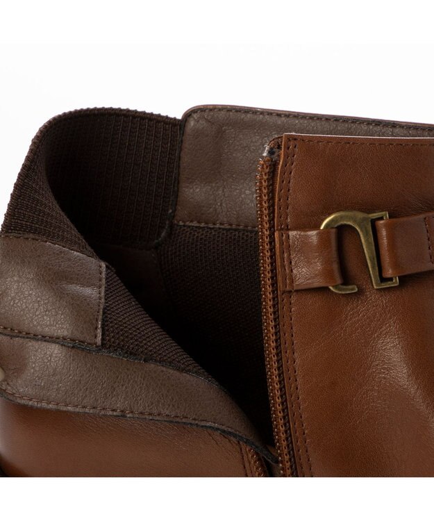 ing <ing>デザインショートブーツ ブラウン