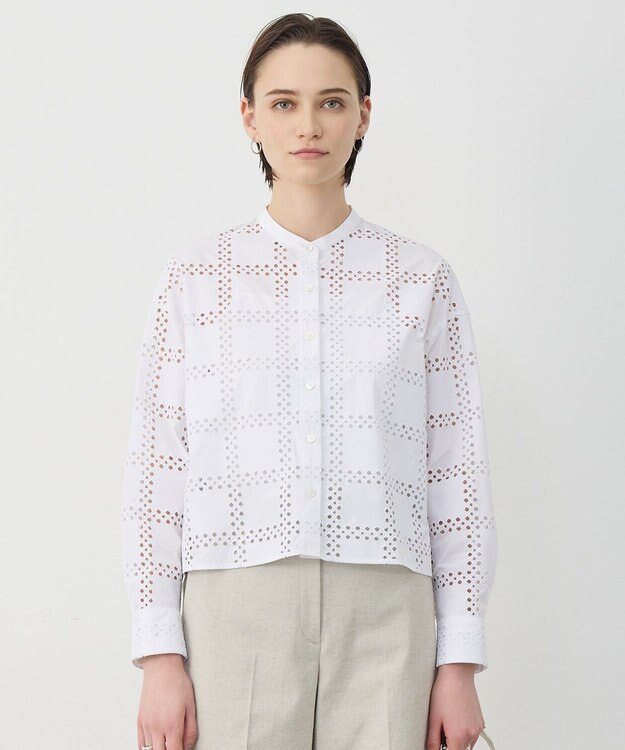 ICB L スクエアエンブロイダリー クロップドシャツ オフホワイト