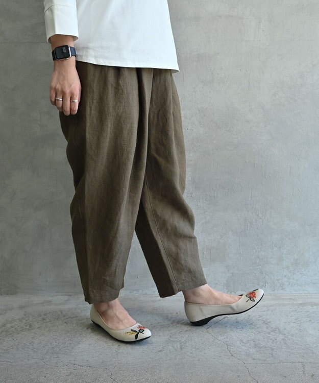 muuc 〈高品質ベルギーリネン100%〉〈遠州織物の工場で作られた上質な生地〉〈通年着られる〉キャンバス生地のイージーパンツ カーキ