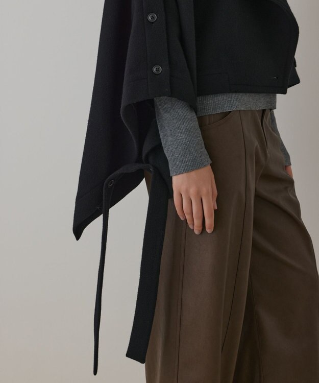 GRACE CONTINENTAL ライトビーバーポンチョ ブラック