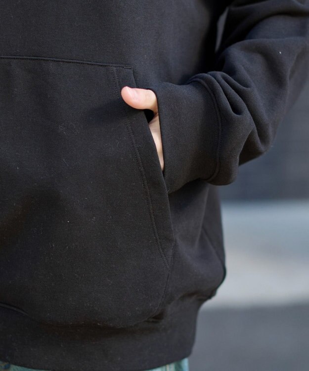 WEGO 【ユニセックス着用ITEM】別注NEWJACKグラフィックプルパーカー ブラック