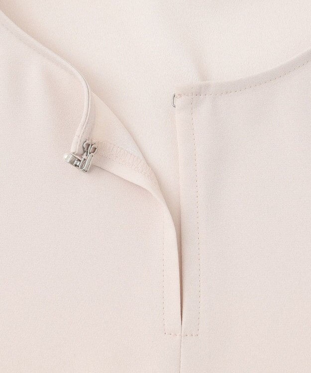 23区 L 【洗える】バックサテンアムンゼン ペプラム デザイン ブラウス ベージュ系