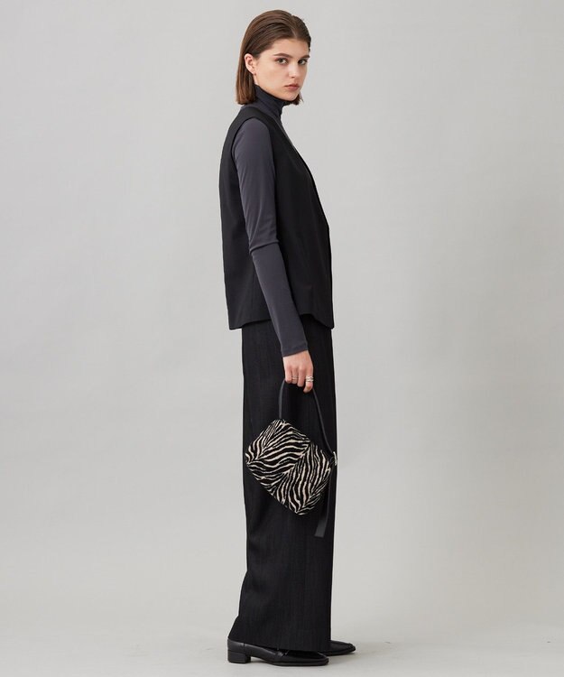 ICB L 【UVカット・洗える】ウール2WAYストレッチ Vネックベスト ブラック系