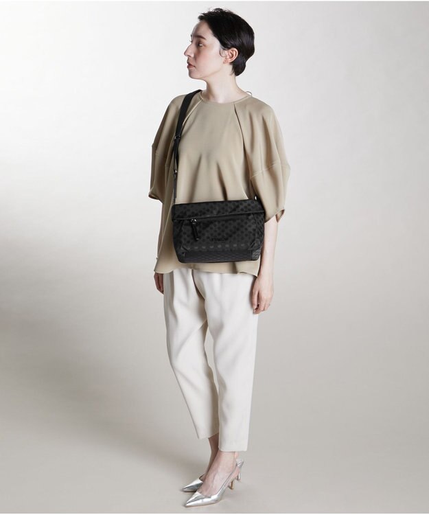 Y'SACCS Polka Dots 口折れショルダー ブラック