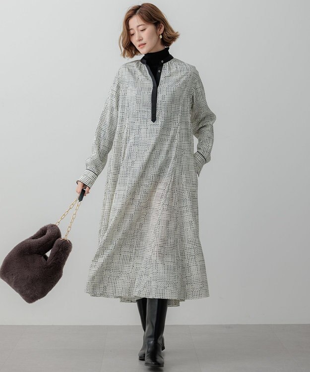 23区 【Oggi1月号/CLASSY.11月号掲載】ウーステッドウール リブタートルネック ニット ブラック系