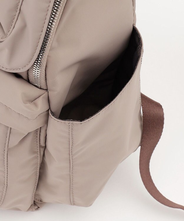 Y'SACCS カーゴポケット　リュックサック　Mサイズ グレージュ