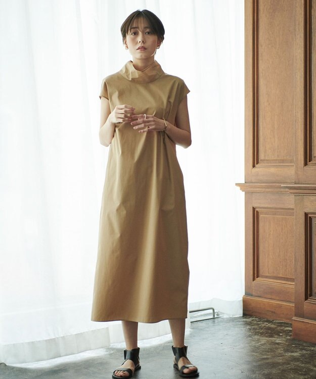#Newans 【洗える】AMELIA / ハイネックナローシルエットワンピース ベージュ系