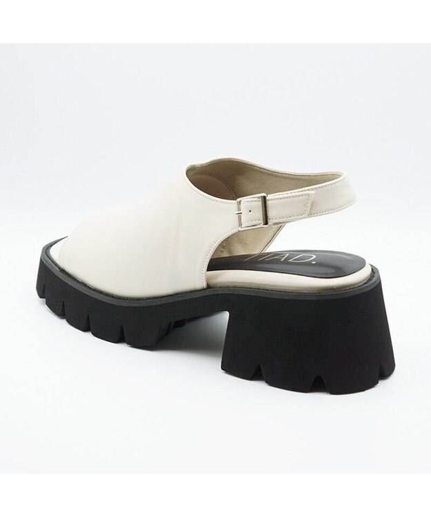 APOM プラットフォームカバーサンダル アイボリー