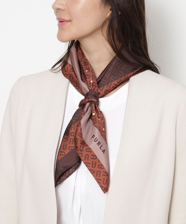 MOONBAT FURLA(フルラ)シルクツイル アーチロゴ スカーフ 65cm×65cm ブラウン