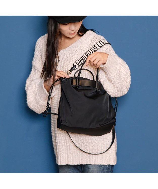 UNBILLION kakatoo ナイロンドローストリング3wayトートバッグ ブラックアイボリー