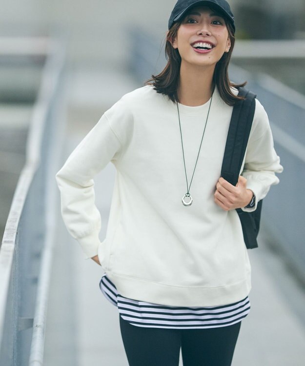 23区 【一部店舗限定/洗える】カラー スウェット エクリュ