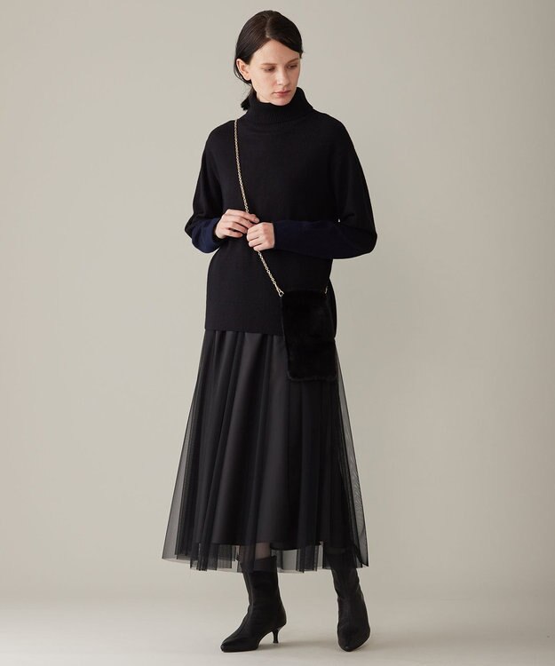 自由区 【洗える】セミウーステッドウールタートルネック ニット ブラック×ダークネイビー