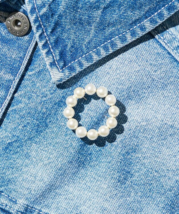 AMERICAN HOLIC パールモチーフブローチ Silver