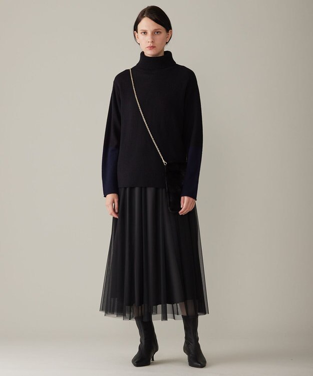 自由区 【洗える】セミウーステッドウールタートルネック ニット ブラック×ダークネイビー