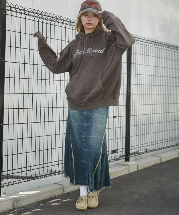 WEGO 【ユニセックス着用ITEM】ピグメントラメグラフィックプルパーカー ブラウン